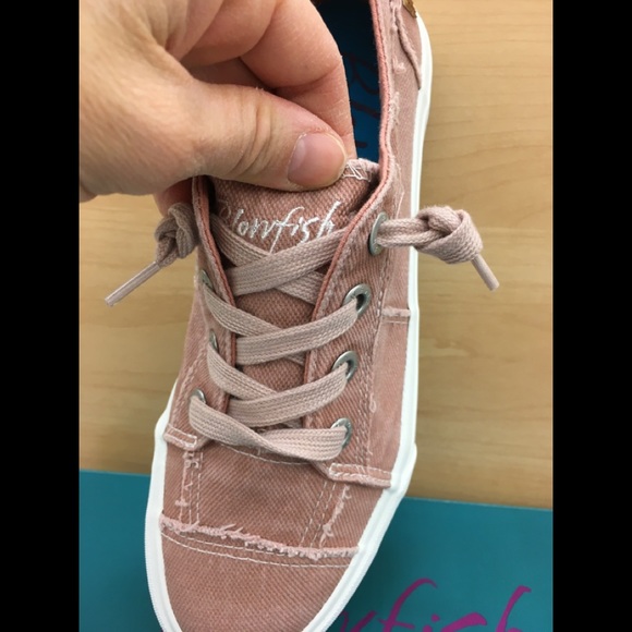 🌸RESTOCK 💕Dirty Pink Blowfish Sneakers 🐡W - Picture 7 of 9